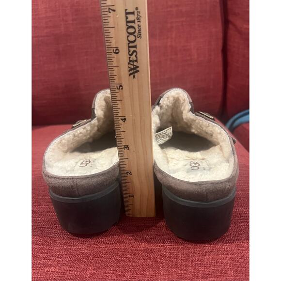 UGG 1910 Lili Brown Shearling Buckle Slip On Clogs Mules Comfort Shoe Size 9 - Picture 8 of 11